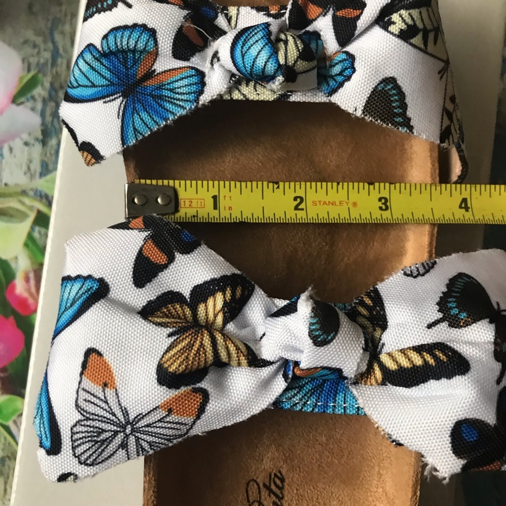 New Butterfly Bow Sandals - Picture 9 of 14